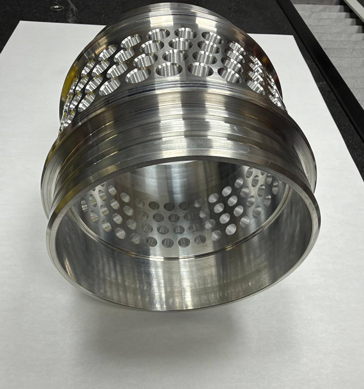 7075 Aluminium CNC Machined Cylinder
